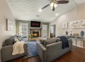 Game Room! King Bed! Near ATL! Fenced Yard w Deck BBQ - Image 3