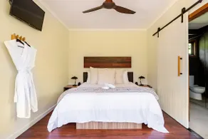 Waterfall Lodge - Image 5
