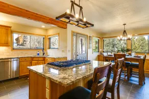 Private Deck & Hot Tub: Silverthorne Home! - Image 4