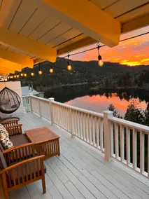 Breathtaking Lakefront Home - Image 5