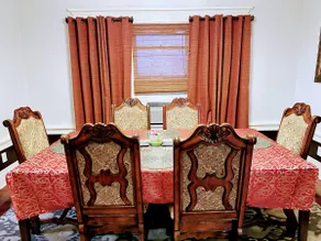 Elmwood village home - Image 3