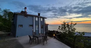 Komika Accommodation - Nature & Sea - Image 2