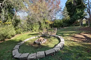 Romantic Private Retreat with Spa and Garden - Image 5