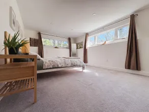 Spacious Lakefront Suite outside Halifax - Image 5
