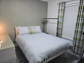 2 bedroom ,3 beds one king one double one single - Image 4