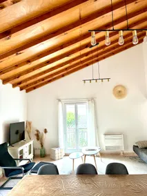 Large family home - Image 4