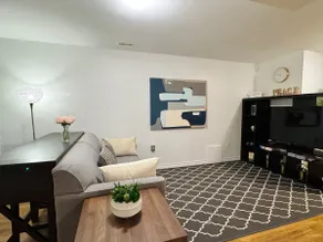 Lovely King Suite & Small Cinema & Fireplace - Image 5