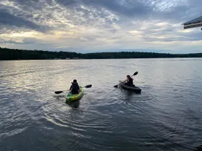Gorgeous Gantt Lake House - King bed +Kayaks! - Image 3