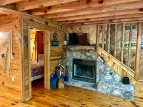 Beavers Hideaway: Sleeps 6 - Image 5