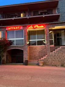 Le Porto Apartment Residence - Image 2