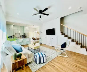 Hot Tub | Grill | EV charger | Garage - Image 3
