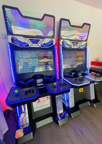 KidsPlayGround+ KTV+Pool+BBQ(26pax)12 min to Jonker - Image 4