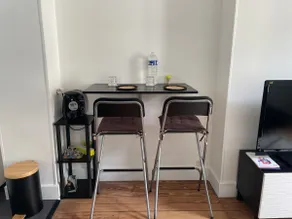 Appartement, lumineux,  bien agencé a 3min des transports - Image 5