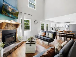 Overlooks Helen Main St! Hot Tub • Sleeps 9 - Image 5