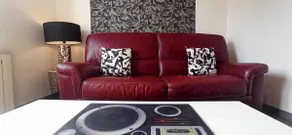 Comfort and proximity - Image 2