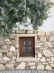 Stone house on Urla Sanat Street - Image 4