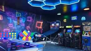 LakeFront-Dock-Hot Tub-Game Room-A/C-Fire Pit 4 - Image 3