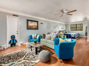 The BearBnB - Pet friendly, 5 mins to downtown - Image 3