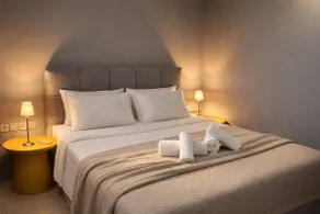 Urban Downtown Suite - Meno Homes 4 - Image 3
