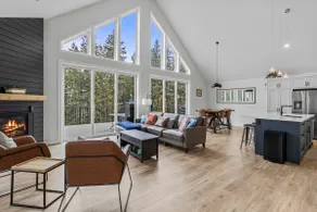 Luxury Modern Farmhouse in Blind Bay - Image 3