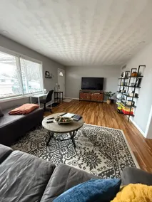 The Blue Pearl - Sleeps 6 - Extended Stays Welcome - Image 3