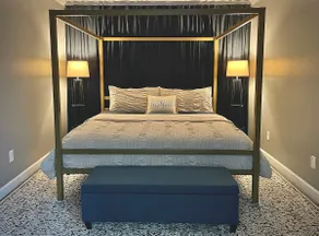 The Suite Spot - Image 4