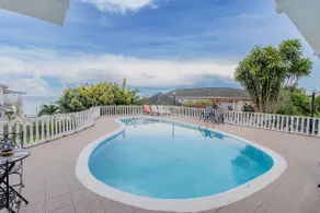 5-Star Oceanview 3BR Villa w/Pool, Chef & Driver - Image 4