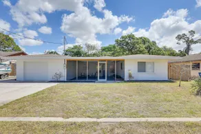 Dog-Friendly Home w/ Patio & BBQ in Bradenton - Image 3