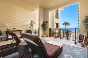 Perrydise @ Emerald Grande - 3BR 11th floor Harbor & Gulf Views w/beach service! - Image 2