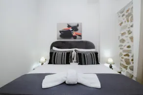 luxury house - Image 2