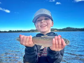 Make memories at the lake! Family and pet friendly - Image 3