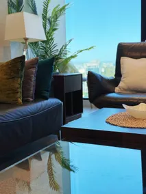 High-end, super large, three-bedroom apartment in the city center/free parking, super large swimming pool/long-term rental inquiry welcome - Image 4