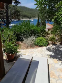 Sea side house for two in a wilderness - Image 5