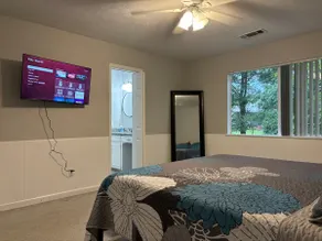 Amazing Updated 3Bed 3Bath w/game room - Image 5