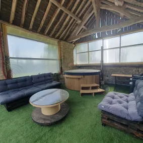 Les Maudines, property in the Angevin countryside - Image 3