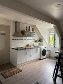 Warm attic apartment with 2 bedrooms - Image 2