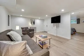 Remodeled Maple Leaf Basement Apt! 7 Mi to Seattle - Image 4