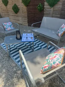Air-conditioned stone house with a small garden – sleeps 6 - Image 2