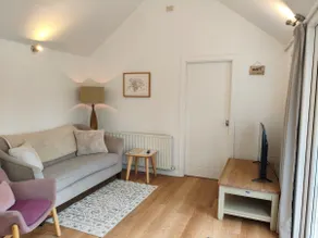 Cosy modern Cabin in Snowdonia area - Image 5