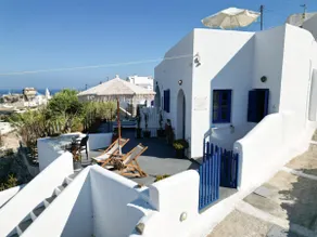 Villa Solasta #1 with jacuzzi in Santorini - Image 2