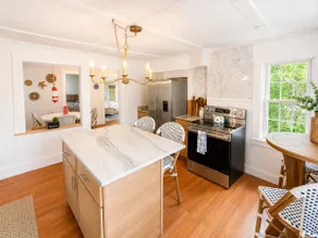 Recently renovated! Spring 2026 Beach Cottage! - Image 4