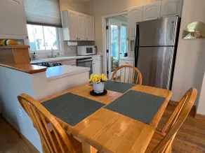 Historic Carriage House | Dog Friendly | Hot Tub - Image 4