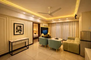 majestic view condo/city view - Image 2