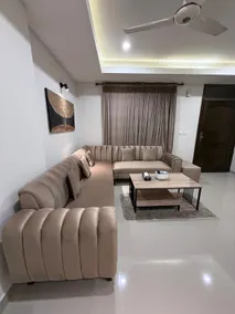 Executive Heights Apartments - Image 3