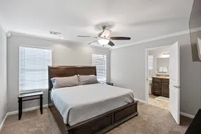 Spacious 3-bedroom House | Safe and Quiet Area - Image 5