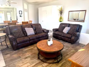 Sunny Pool Retreat-Sleeps 11- RV Parking - Image 3
