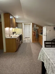 Traveler’s home-away-from-home - Image 4