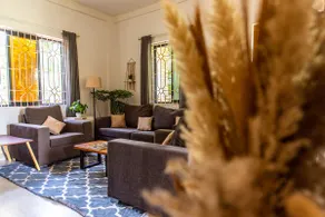 Modern & Comfortable - 1 BHK w/ AC & Fast Wifi. - Image 4