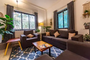 Modern & Comfortable - 1 BHK w/ AC & Fast Wifi. - Image 2