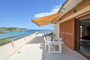 Sunny Penthouse with Breathtaking Sea View - Image 4